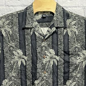 Tommy Bahama Men‎ Button Silk Short Sleeve Palm Tree Beach Hawaiian Size Medium